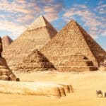 Piramide u Gizi: Top 15 teorija i zanimljivosti